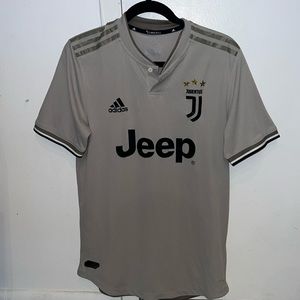 Brand new official 2019 Juventus jersey